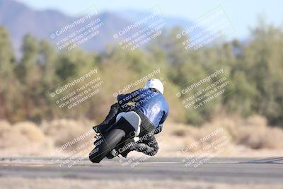 media/Dec-07-2025-CVMA (Sun) [[3e7d2de5dc]]/Race 12- Formula 40 MW and LW/